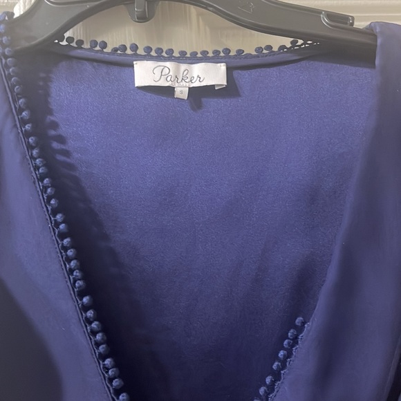 Blue top - Picture 2 of 2